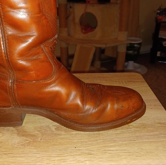 Cowboy steeltoe boots made in USA. ANSI safety code. Size 11D, light brown. - Picture 3 of 15